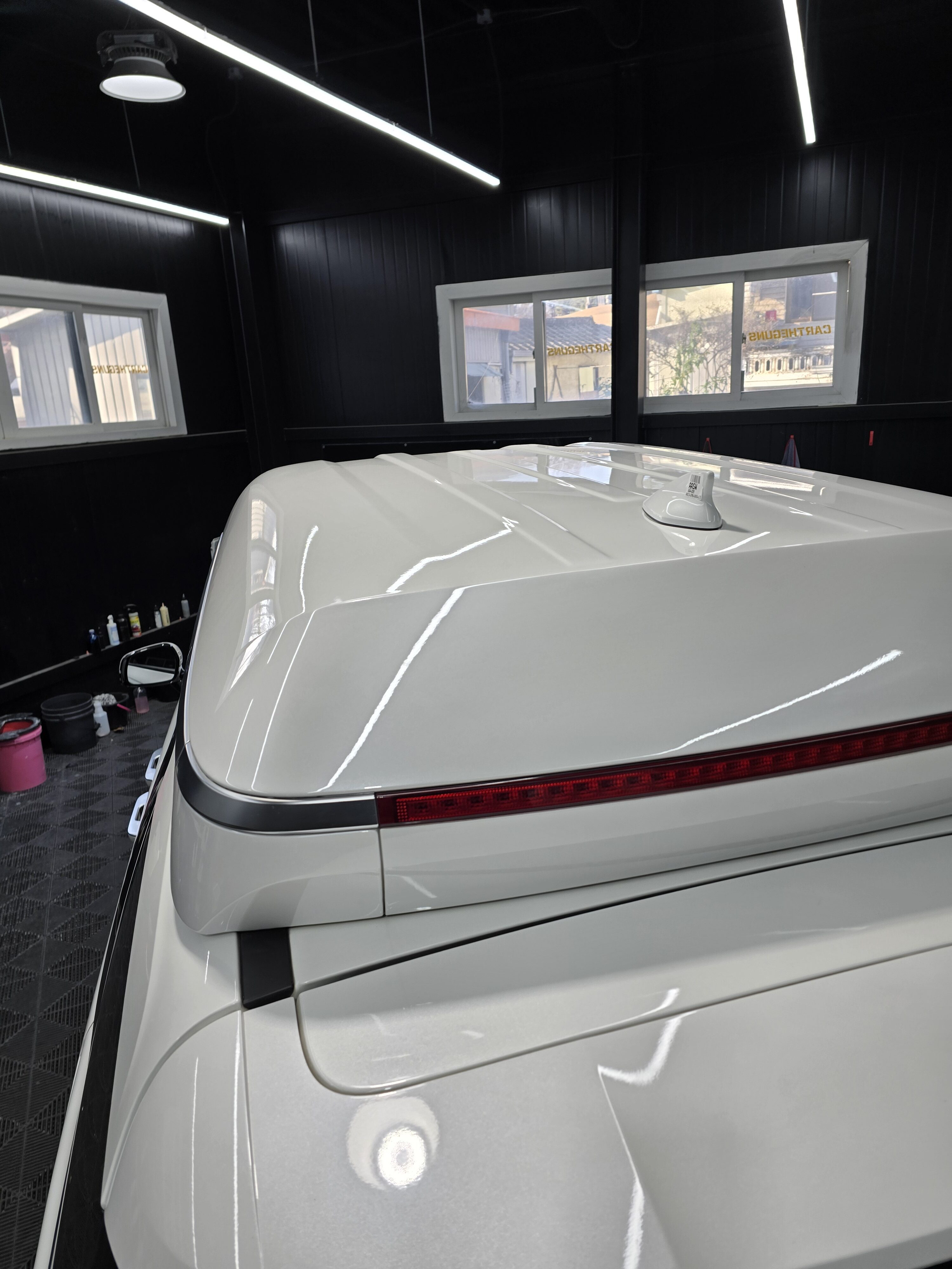 일산판금도색 KA4 카니발 하이리무진 하이루프 성지 이곳입니다! 66대째 작업!</a>